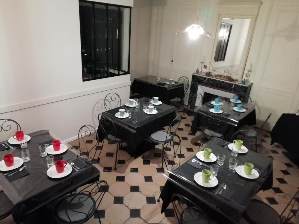 Chambres Et Table L' Echappee Bouvesse-Quirieu Bagian luar foto