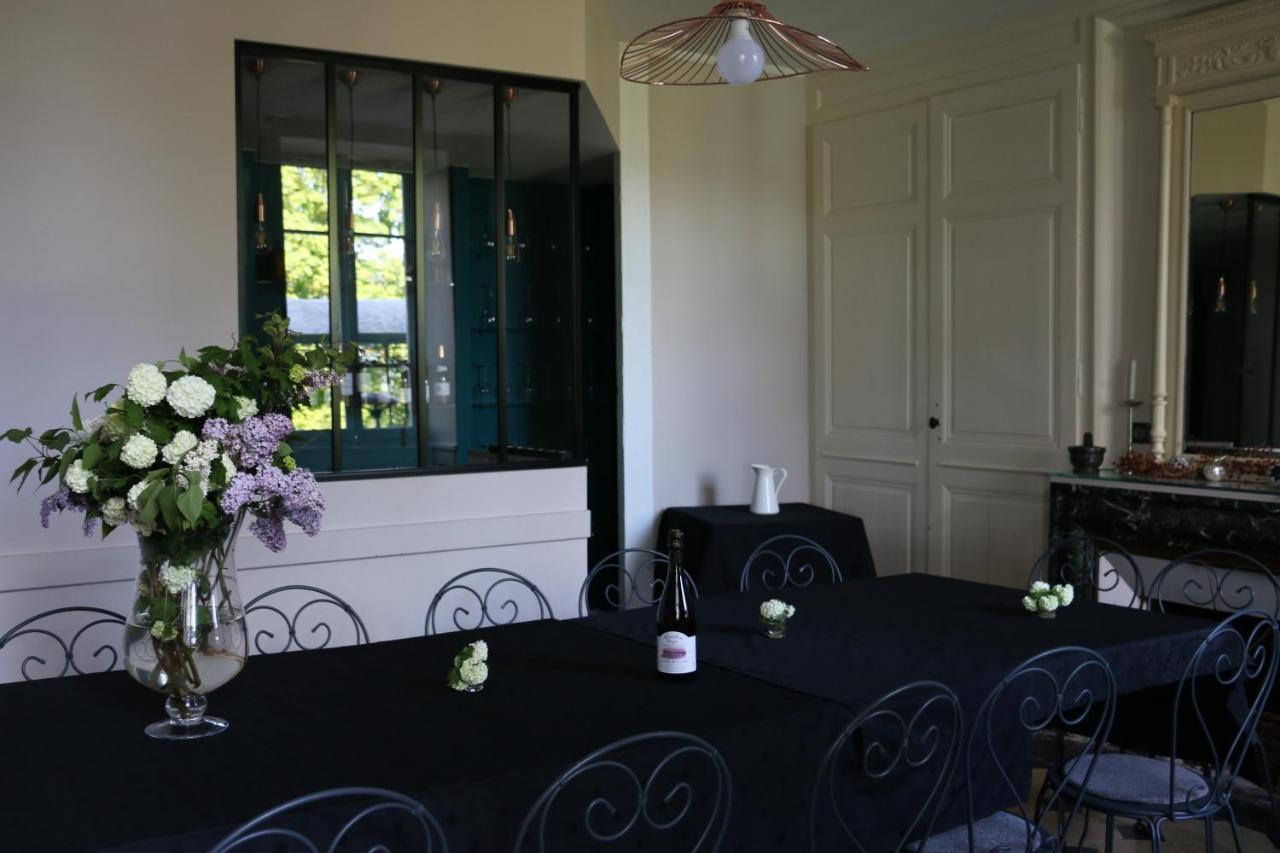 Chambres Et Table L' Echappee Bouvesse-Quirieu Bagian luar foto