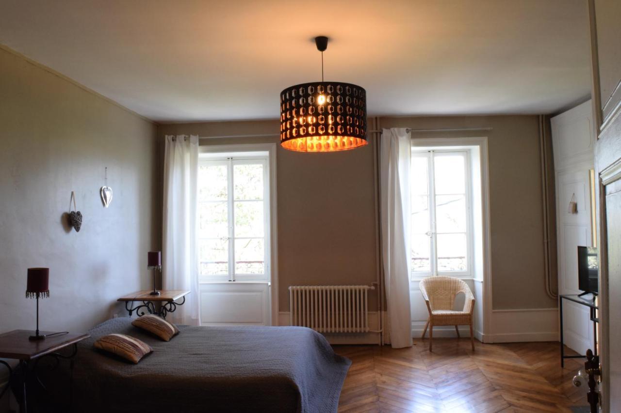 Chambres Et Table L' Echappee Bouvesse-Quirieu Bagian luar foto
