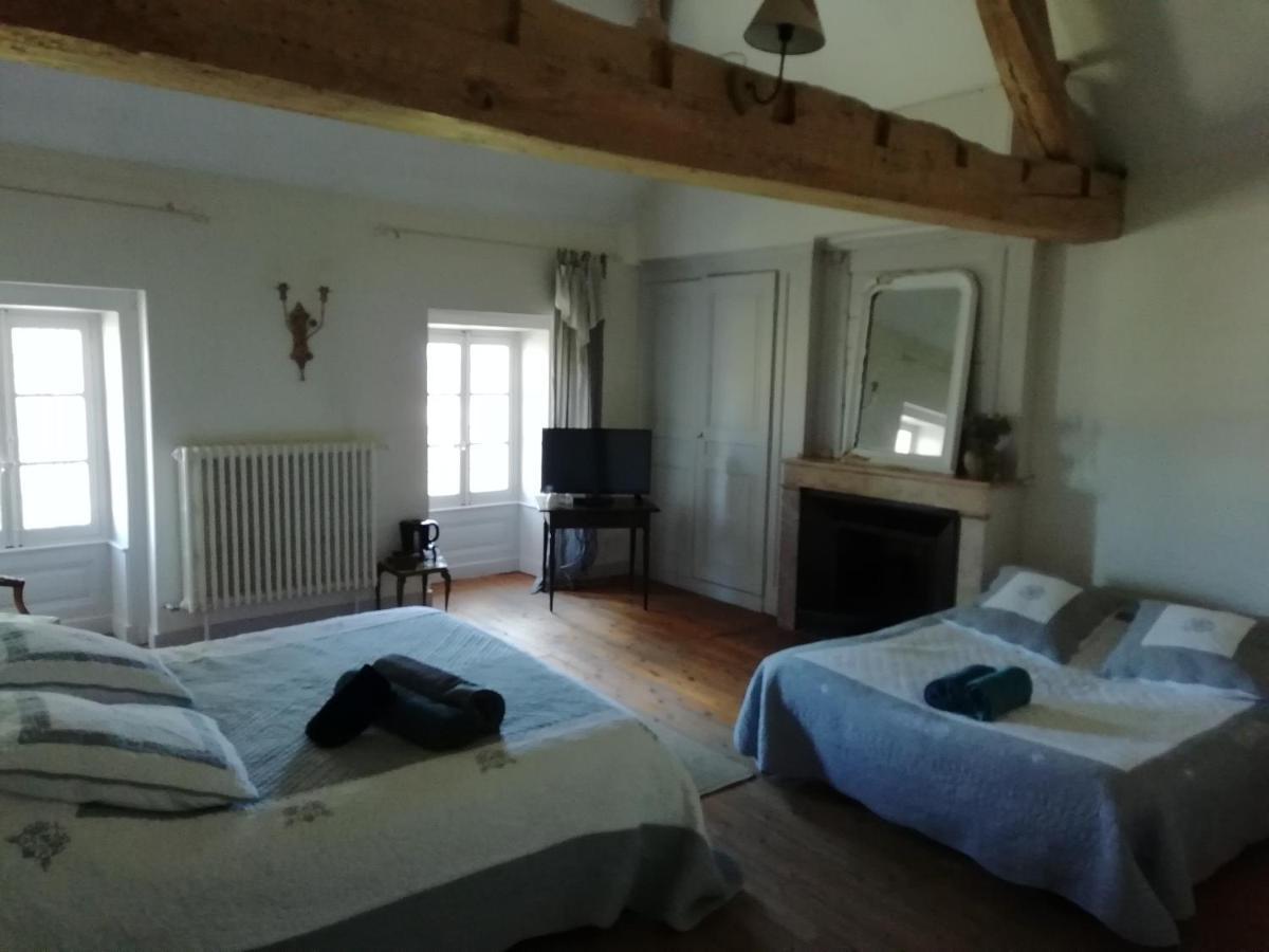 Chambres Et Table L' Echappee Bouvesse-Quirieu Bagian luar foto